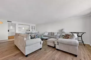 736 Island Way, Clearwater Beach, FL 33767 - Photo 34