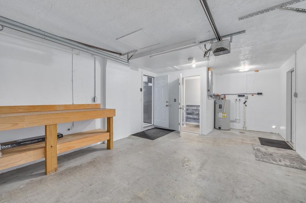 1451 Bookman Dr, Tarpon Springs FL  34690-6240 exterior