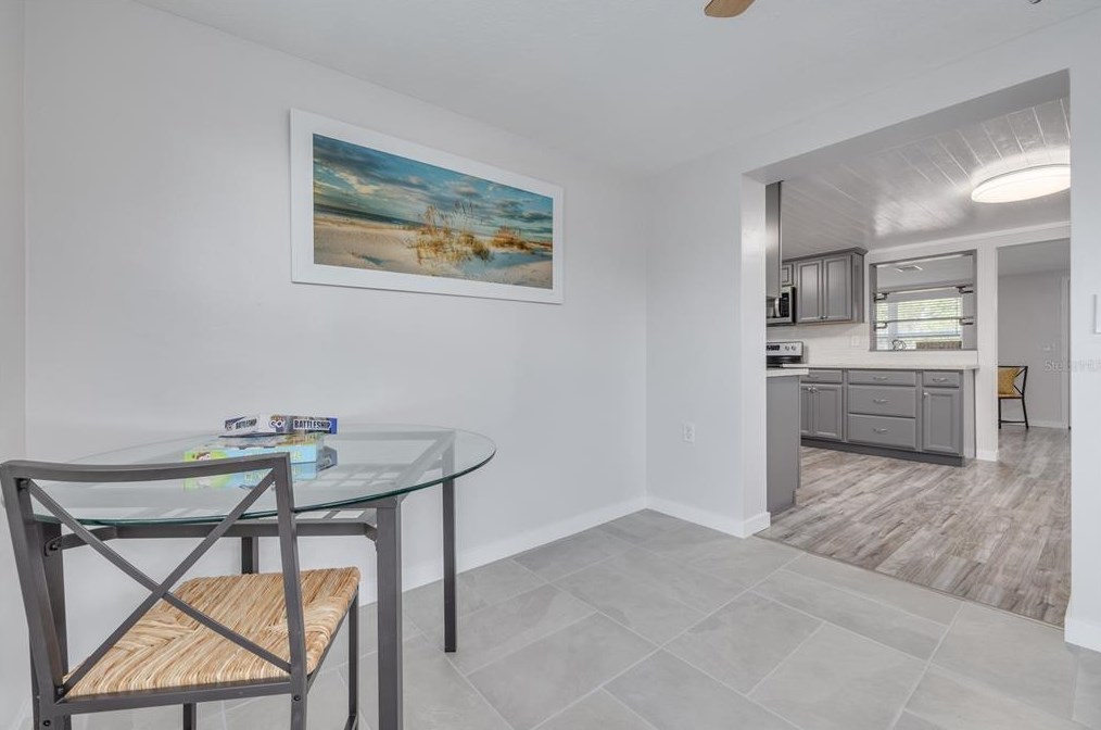 1451 Bookman Dr, Tarpon Springs FL  34690-6240 exterior