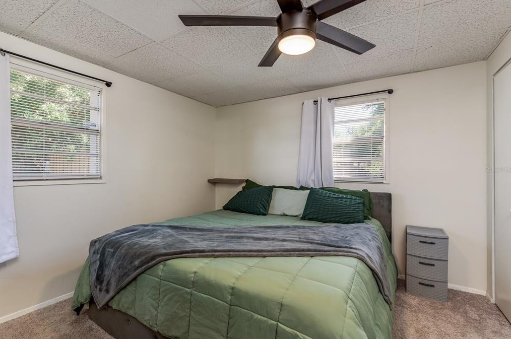 1709 Carnegie Cir, Tampa FL 33619-5623 exterior