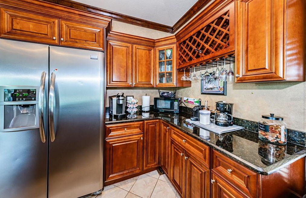 1303 Jasmine Ave, Tarpon Springs FL  34689-5230 exterior