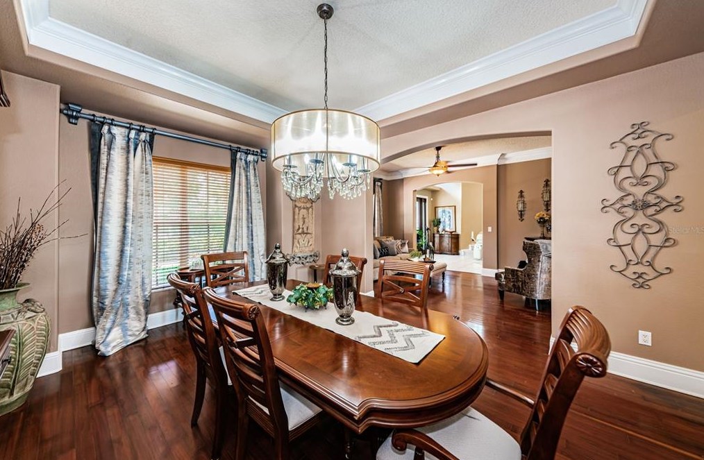 1303 Jasmine Ave, Tarpon Springs FL  34689-5230 exterior