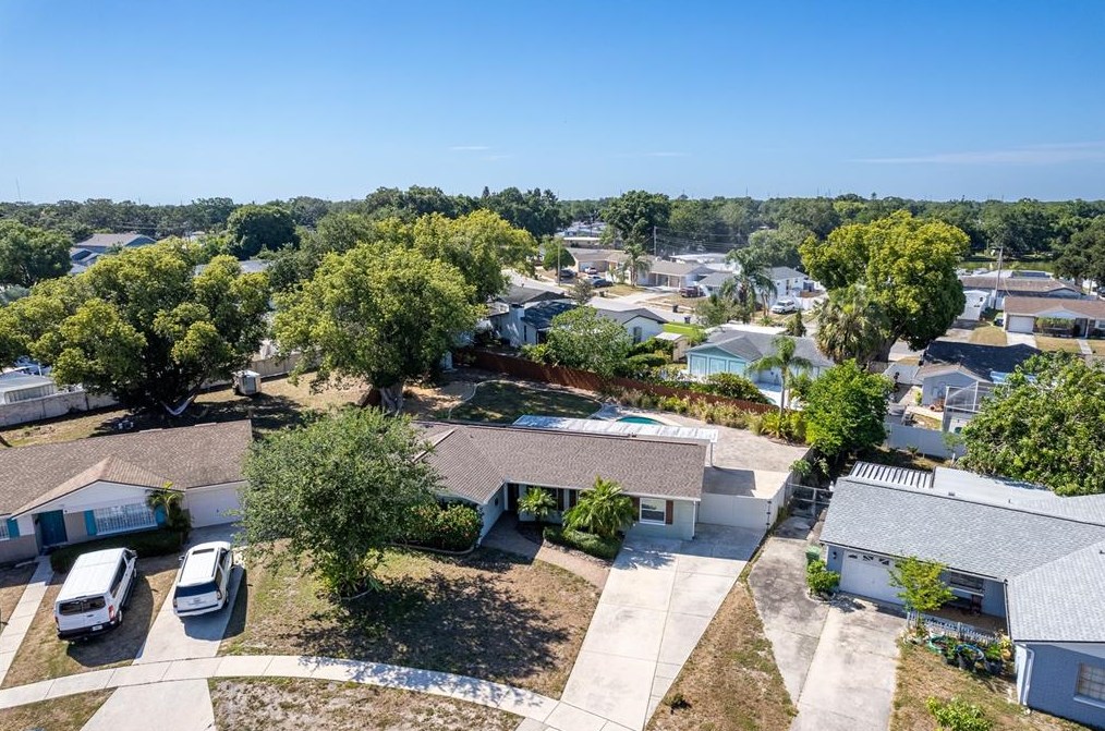 2313 Fern Cir, Tampa FL 33604-5726 exterior