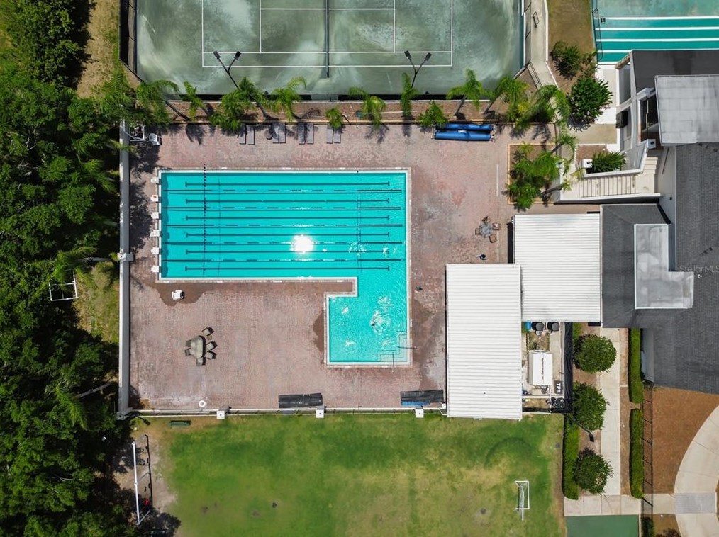 5632 Terrain De Golf Dr, Lutz FL  33558-2863 exterior