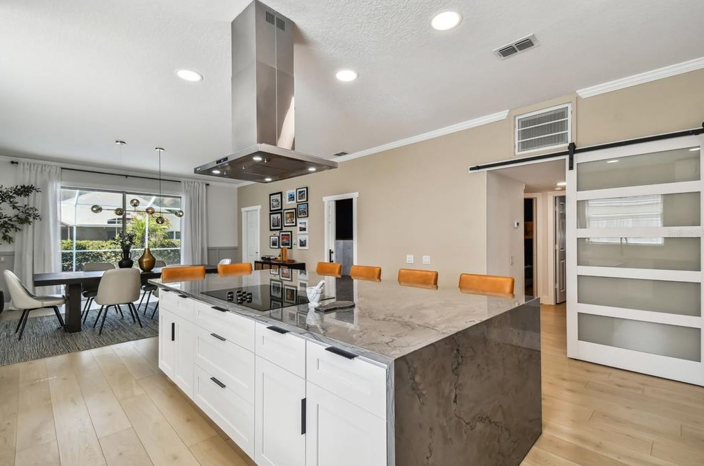 5632 Terrain De Golf Dr, Lutz FL  33558-2863 exterior