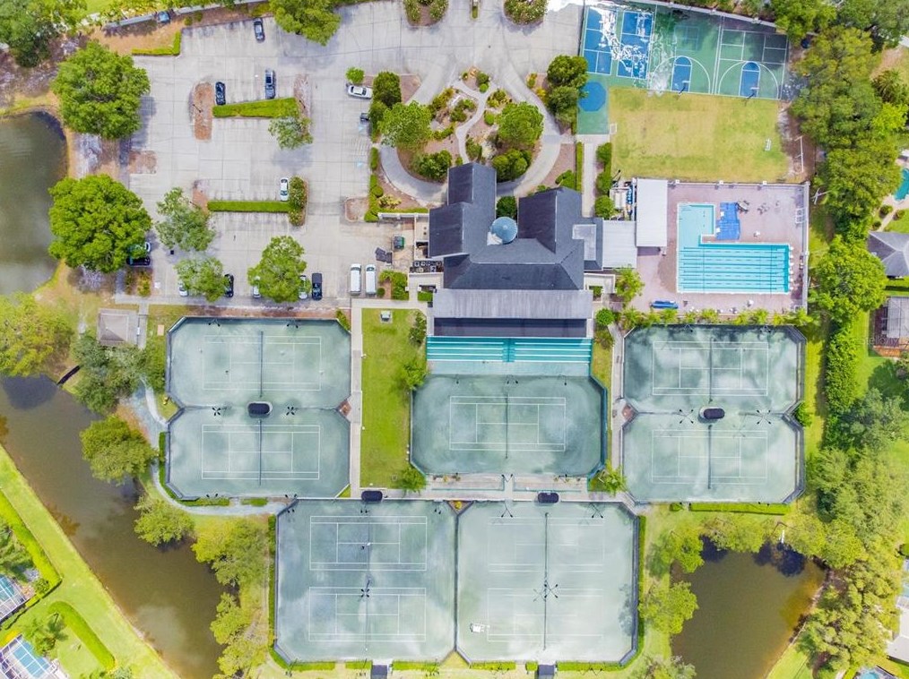 5632 Terrain De Golf Dr, Lutz FL  33558-2863 exterior