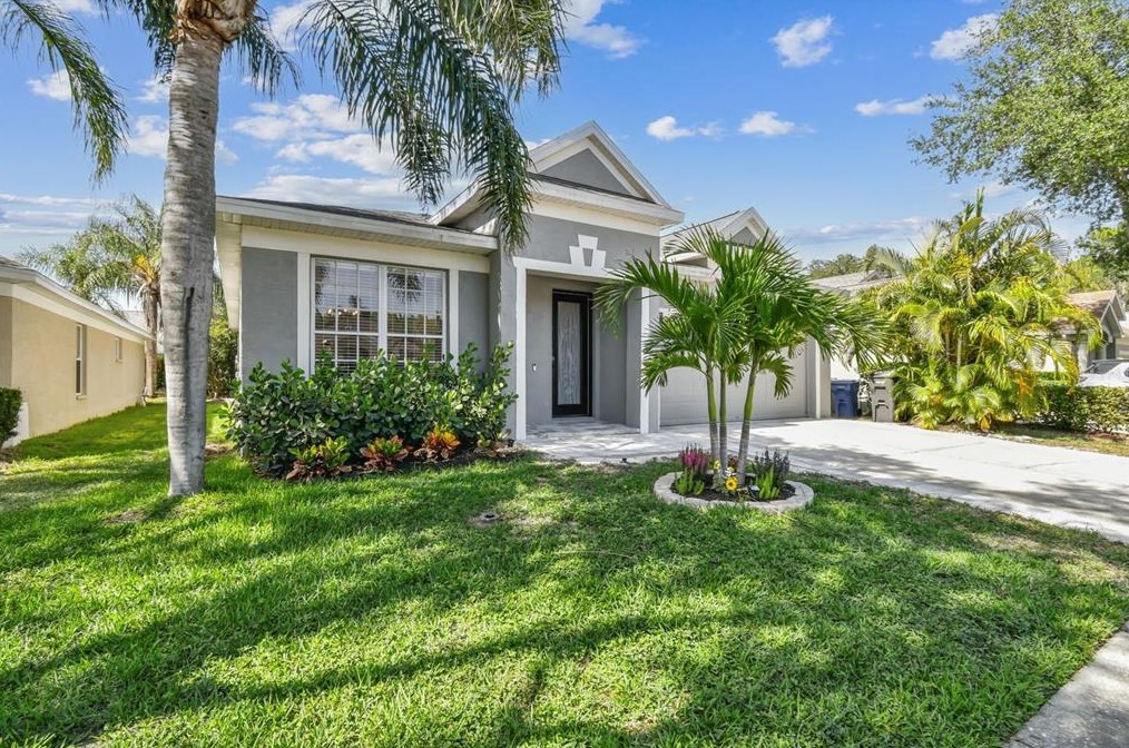 5632 Terrain De Golf Dr, Lutz, FL 33558