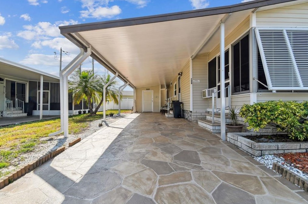 12501 Ulmerton Rd #208, Largo, FL 33774