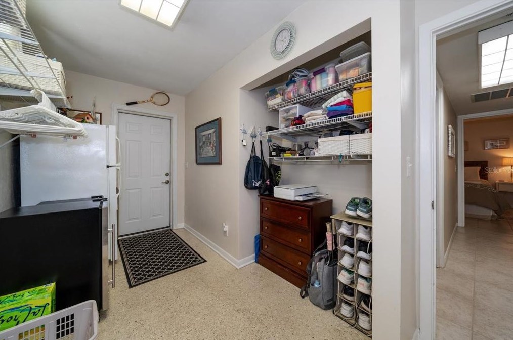 437 18 Ave, Belleair Beach FL  33785-2921 exterior
