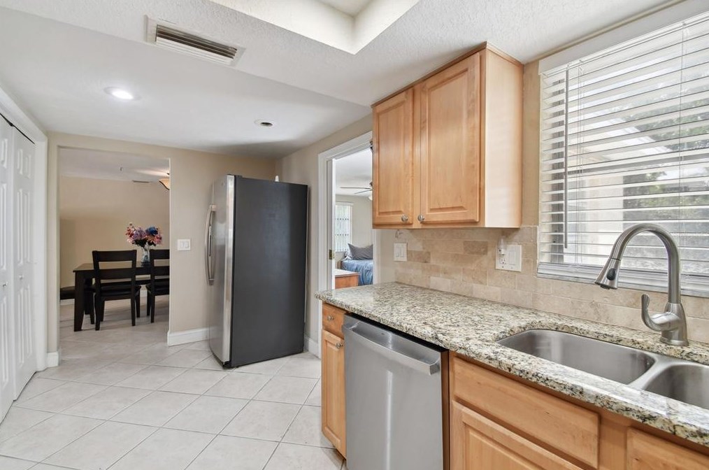 5130 Lofton Dr, New Port Richey FL  34652-6164 exterior