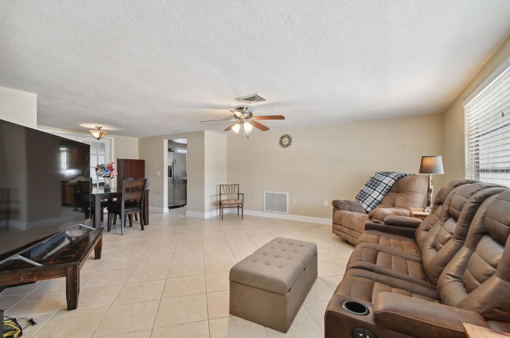 5130 Lofton Dr, New Port Richey FL  34652-6164 exterior