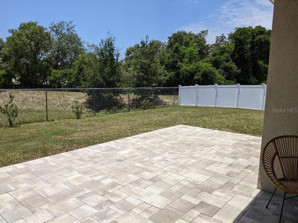 408 W Runyon Loop, Beverly Hills, FL 34465
