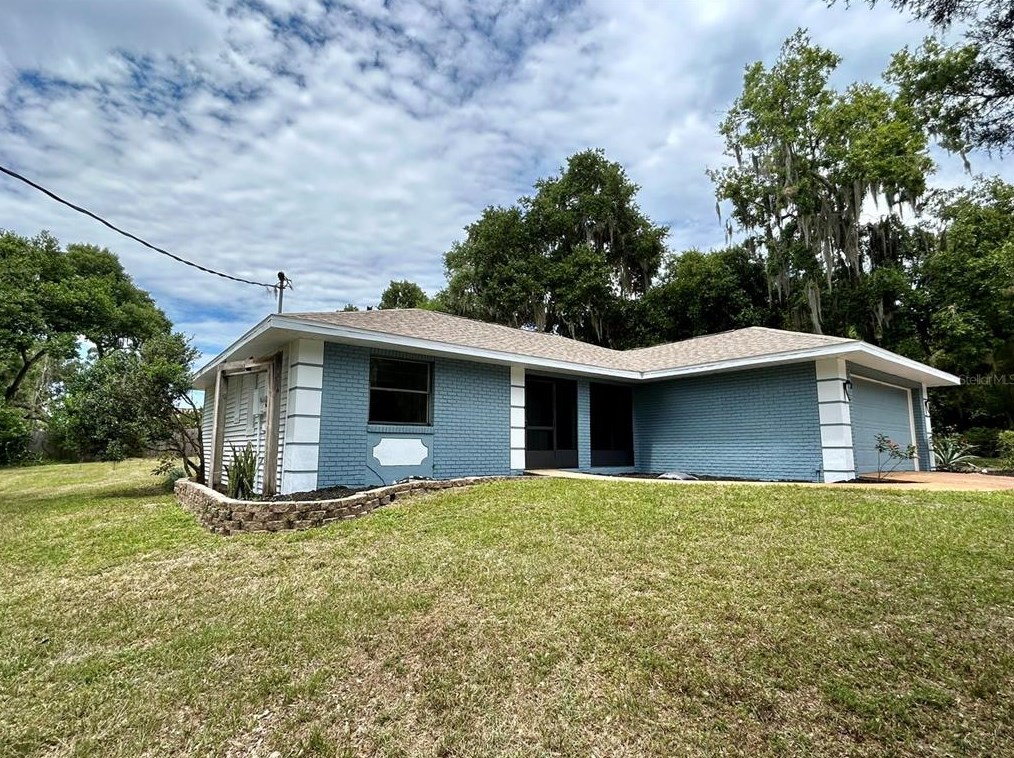 3861 Diamond Ln, Hernando, FL 34442-3928