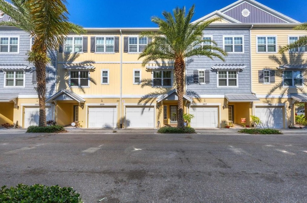 5923 Anchorage Way S, Saint Petersburg, FL 33712