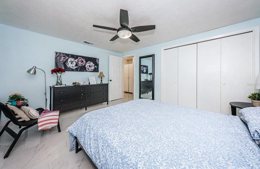 4846 Gaslight Ave, Tarpon Springs FL  exterior