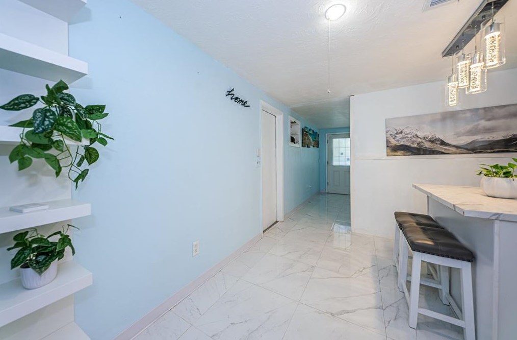 4846 Gaslight Ave, Tarpon Springs FL  exterior