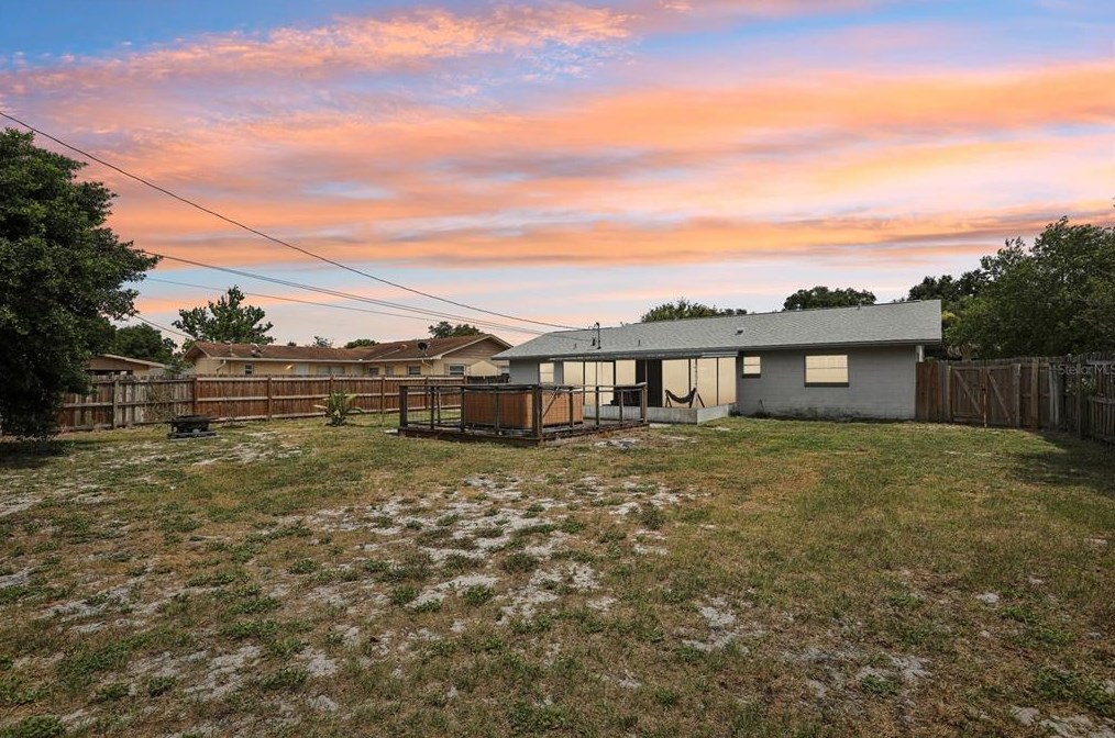 2815 Westland Rd, Mount Dora, FL 32757-2438
