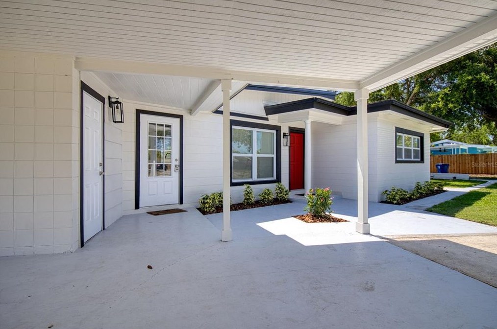 5670 10th Ave N, Saint Petersburg, FL 33710