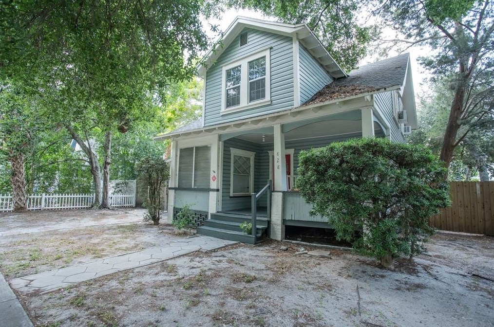828 Grove St, Saint Petersburg, FL 33701-2214