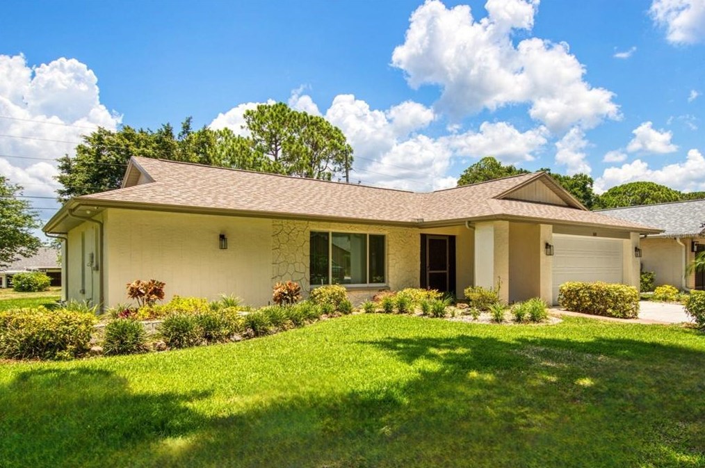 1618 Glengarry Dr, Palm Harbor, FL 34684