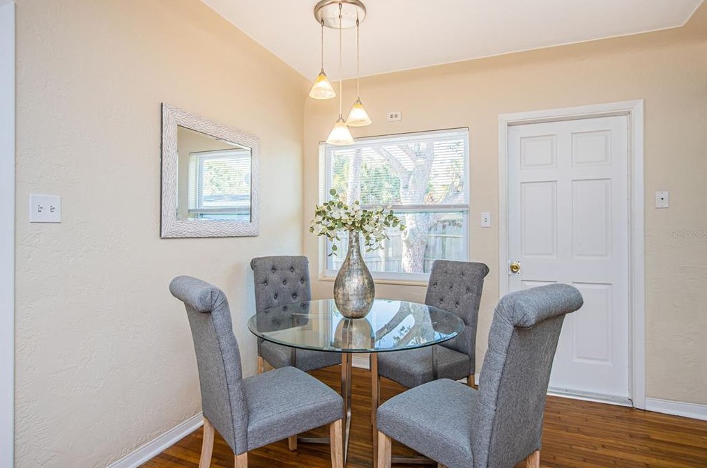 6650 31 Ter Ct, Saint Petersburg FL  exterior