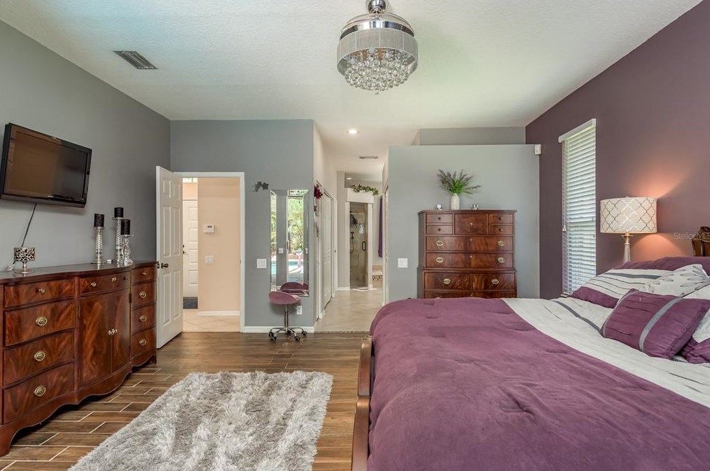 5099 Cross Pointe Dr, Oldsmar FL 34677-5214 exterior