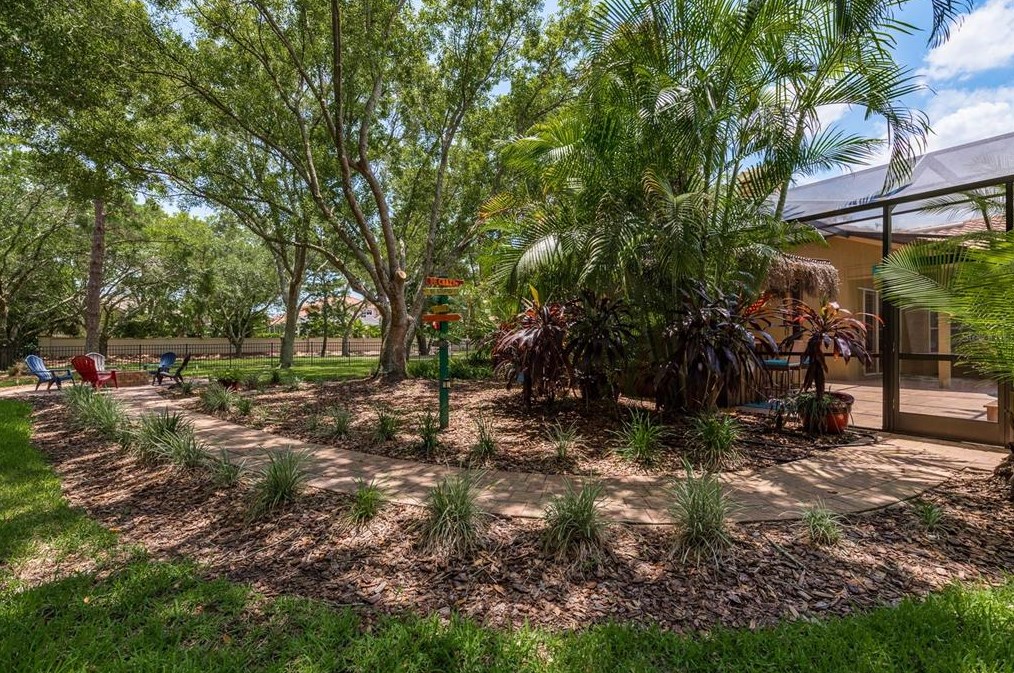 5099 Cross Pointe Dr, Oldsmar FL 34677-5214 exterior