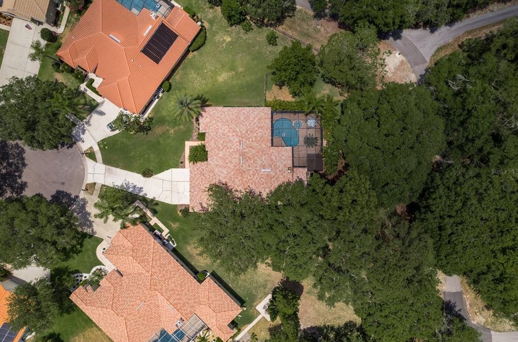 5099 Cross Pointe Dr, Oldsmar FL 34677-5214 exterior