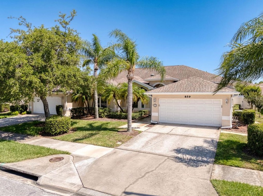 859 Michele Cir, Dunedin, FL 34698-6131