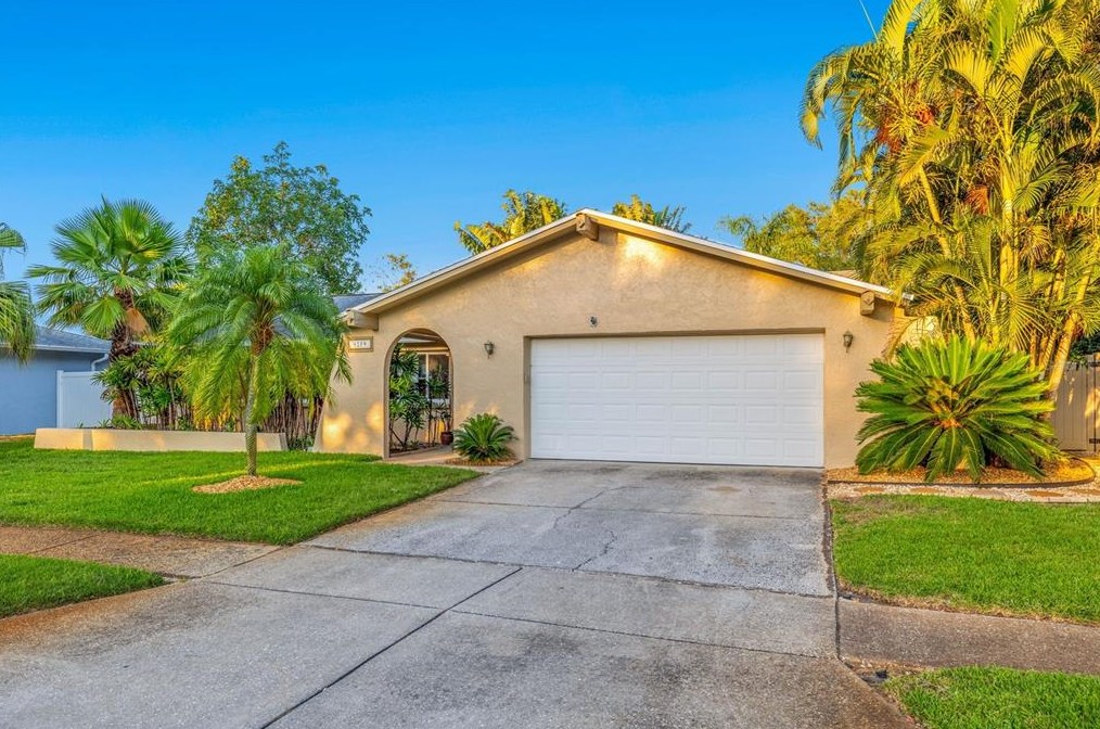 9259 119th Way, Largo, FL 33772-2655