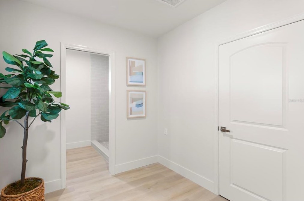 11500 70 Ter, Largo FL  33772-5811 exterior