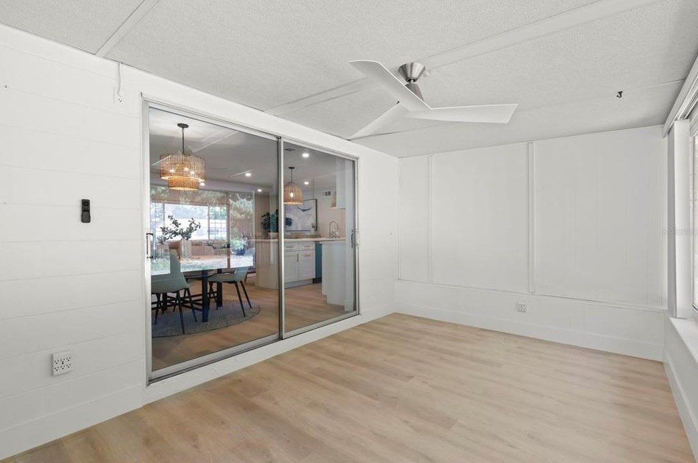 11500 70 Ter, Largo FL  33772-5811 exterior