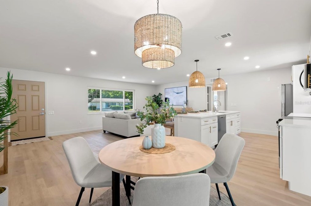 11500 70 Ter, Largo FL  33772-5811 exterior