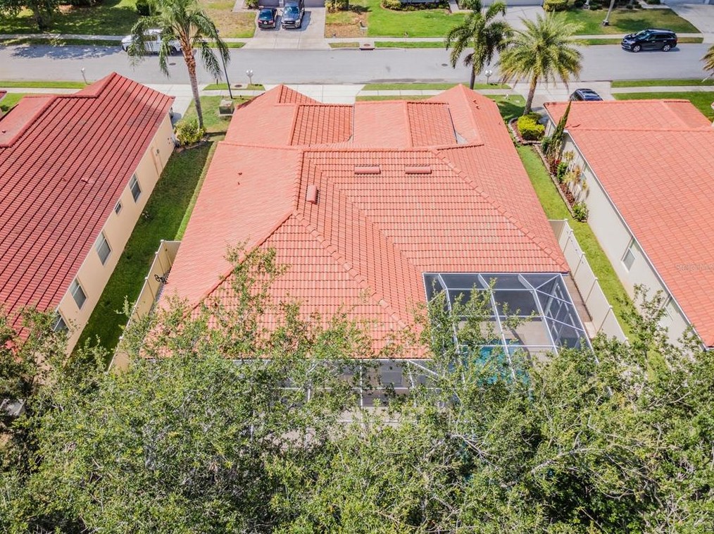 4631 61st Dr, Bradenton, FL 34203-6300