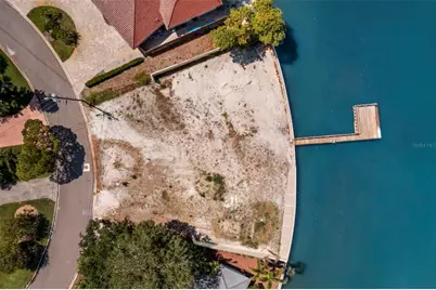 7940 Garden Drive N, Saint Petersburg, FL 33710 - Photo 8