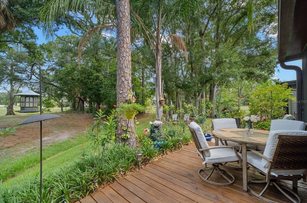 80 Tads Trl, Oldsmar FL 34677-2320 exterior