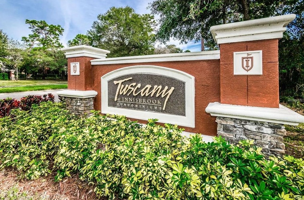 2279 Portofino Pl, Palm Harbor, FL 34683-7725