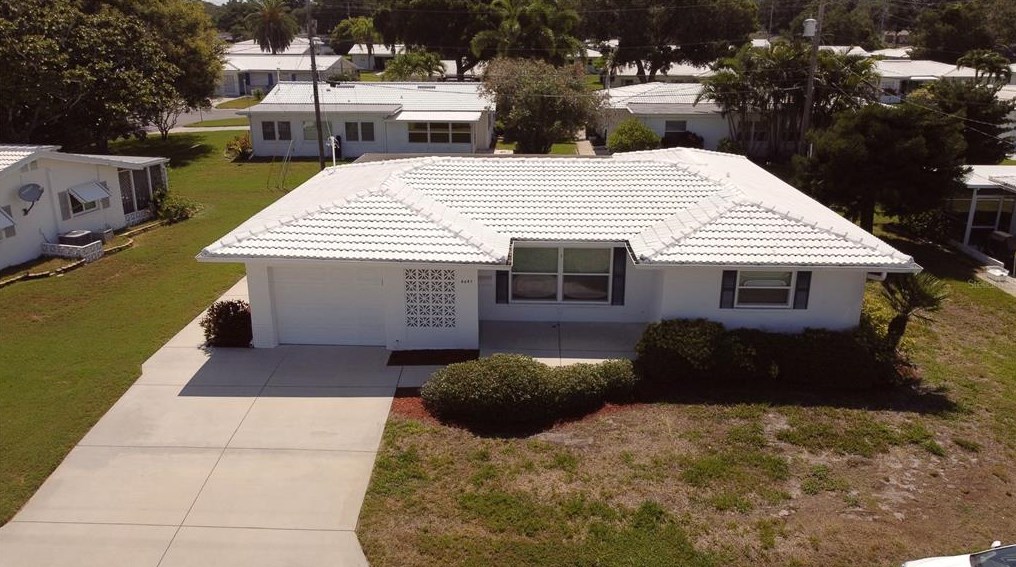 8647 141st Way, Largo, FL 33776