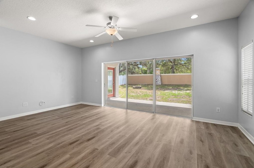 9332 Beaufort Ct, New Port Richey FL  34654-4422 exterior