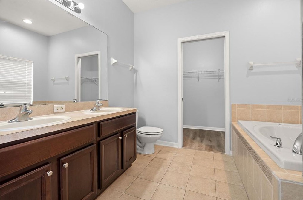 9332 Beaufort Ct, New Port Richey FL  34654-4422 exterior