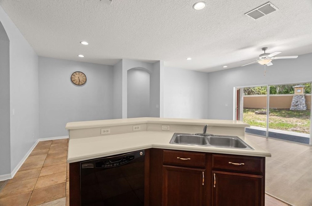 9332 Beaufort Ct, New Port Richey FL  34654-4422 exterior