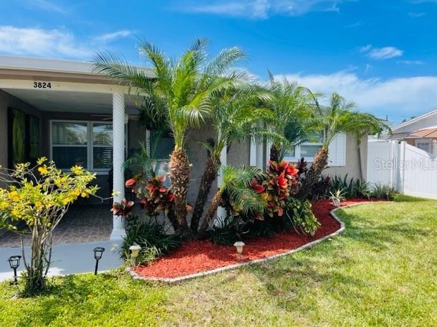 3824 Baden Dr, Tarpon Springs, FL 34691-3402