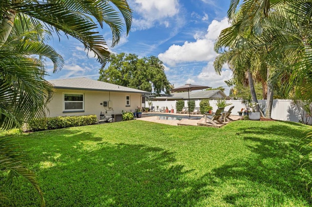 7324 118th Ter, Largo FL 33773-3248 exterior