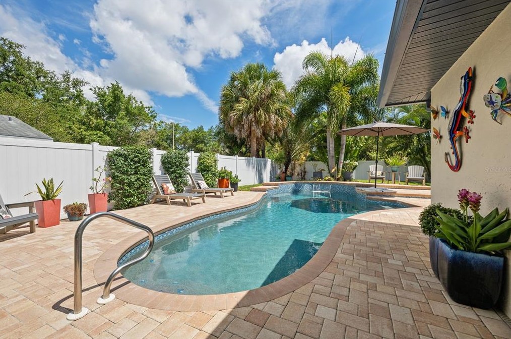 7324 118th Ter, Largo FL 33773-3248 exterior