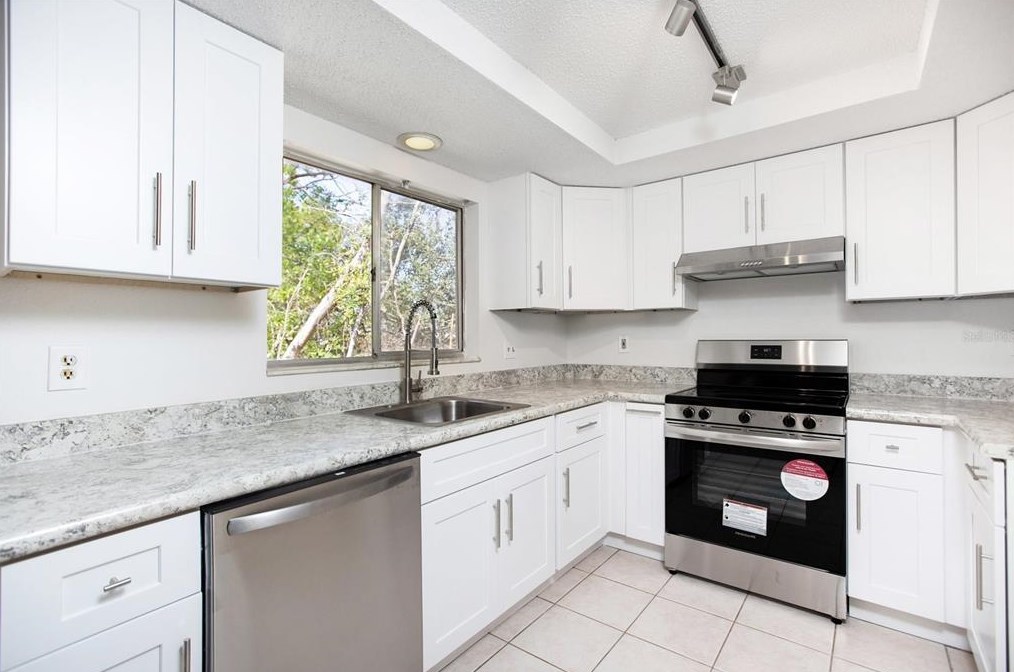4438 Sail Dr, New Port Richey FL  34652-5800 exterior
