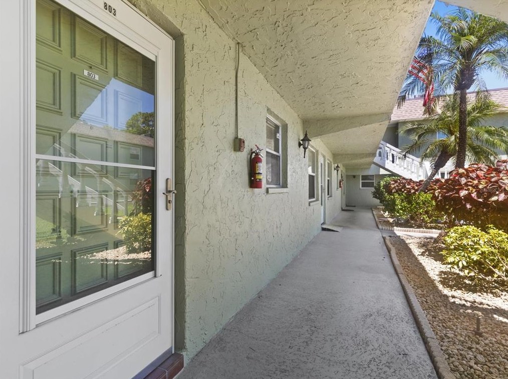 1250 S Pinellas Ave #803, Tarpon Springs, FL 34689