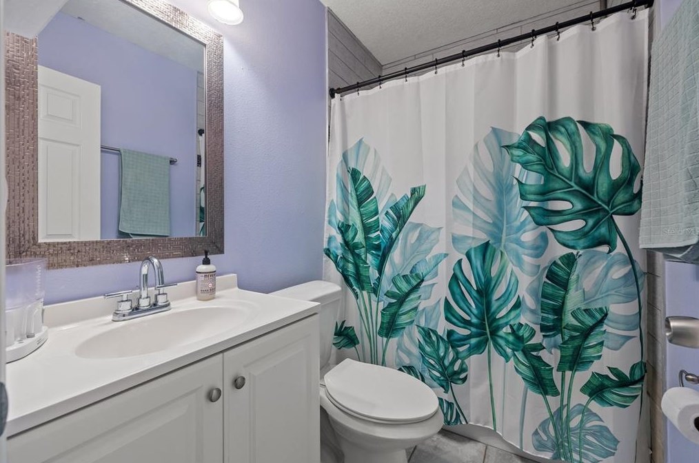 3306 18th Ave, Saint Petersburg FL  33712-2904 exterior