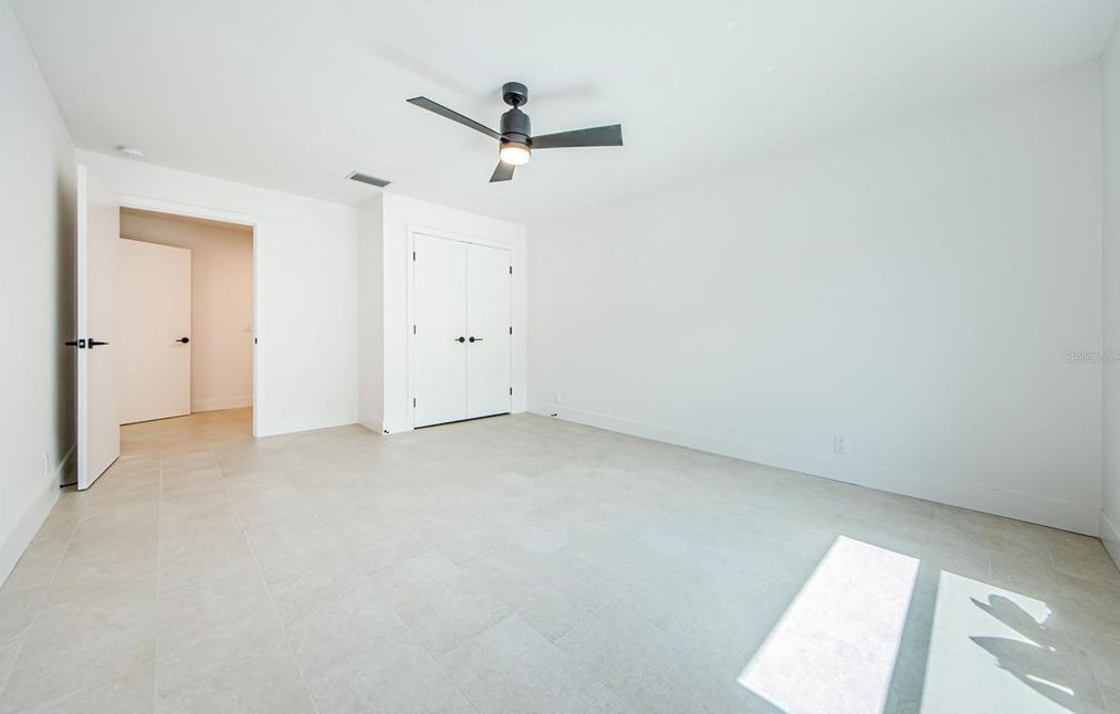 1787 45th St, Saint Petersburg FL  33713-4636 exterior