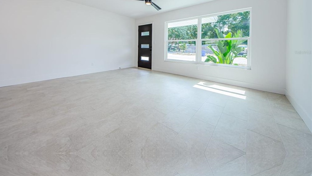 1787 45th St, Saint Petersburg FL  33713-4636 exterior