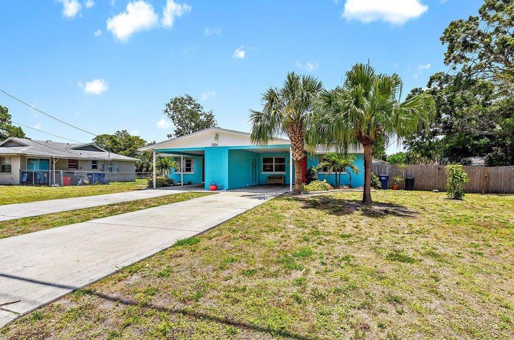 1004 67th Ave, Bradenton, FL 34207-5956